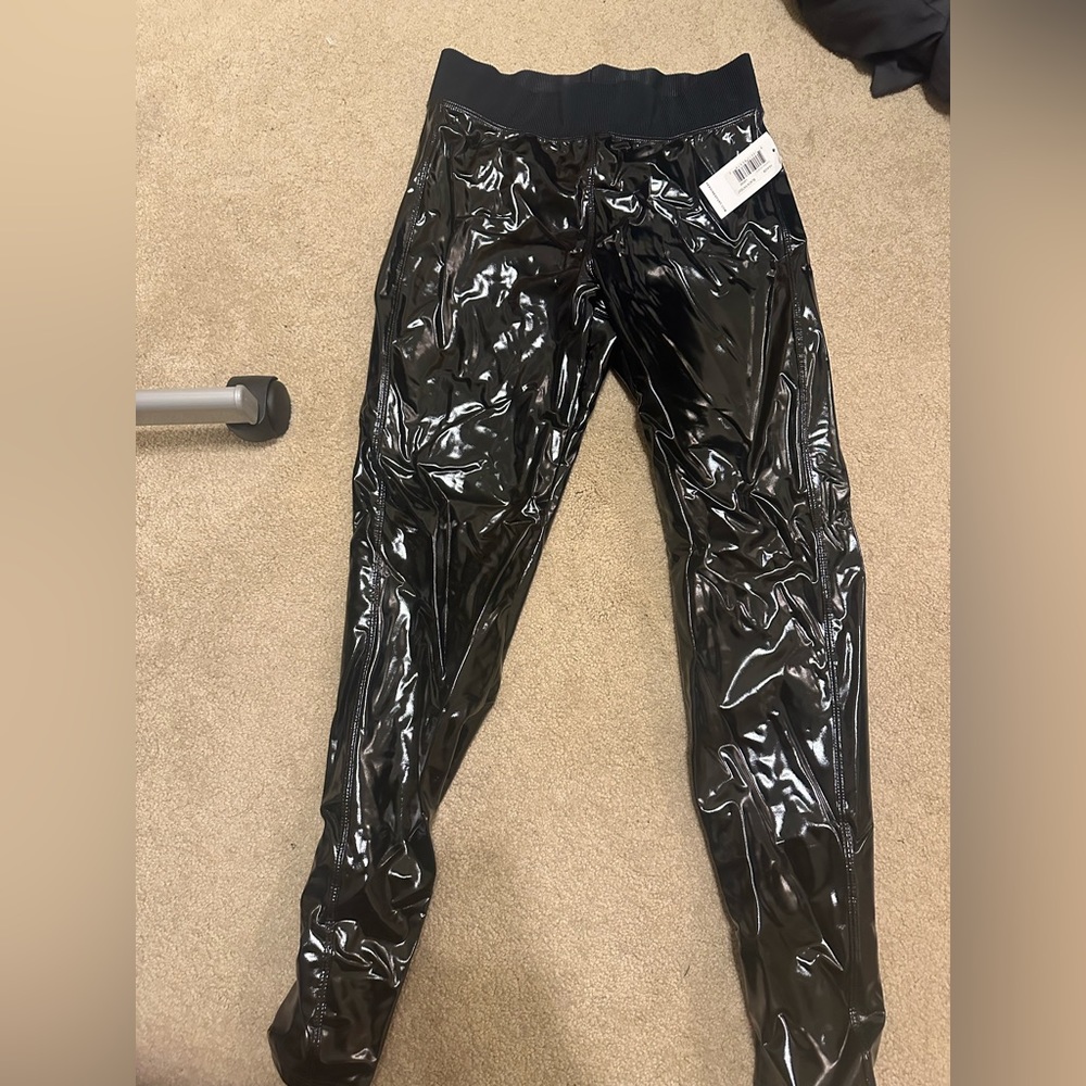 Heroine Sport. Black pleather leggings. Size large. Brand new with tags.